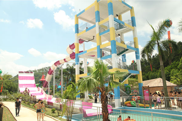 Giant Boomerang Fiberglass Water Slides Outdoor Amusement Water Park